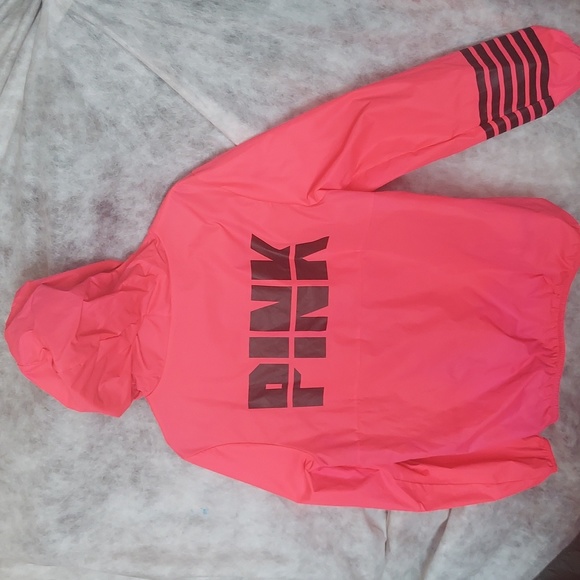 Pink pullover jacket - Picture 3 of 3